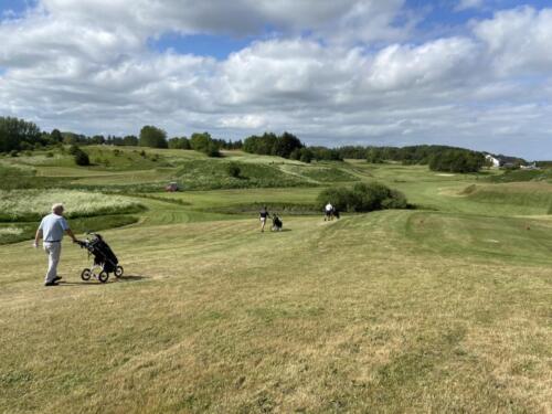 Mogens, Henning, John.  Øst 5